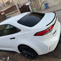 كورلا وارد امريكي موديل 2025 SE ماشي 12  الف ميل   محرك 2000  تبديل بن...