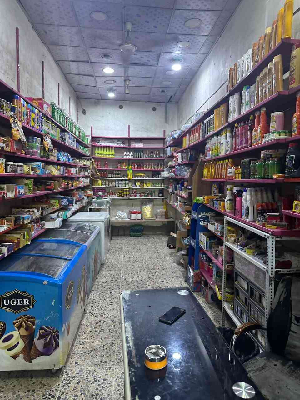 اسواق للبيع منطقة ضياء الحلفي قرب حمام الفندي الاسوق الوحيده بل منطقه ماكو اسواق قريبه عليها *********** للستفسار
