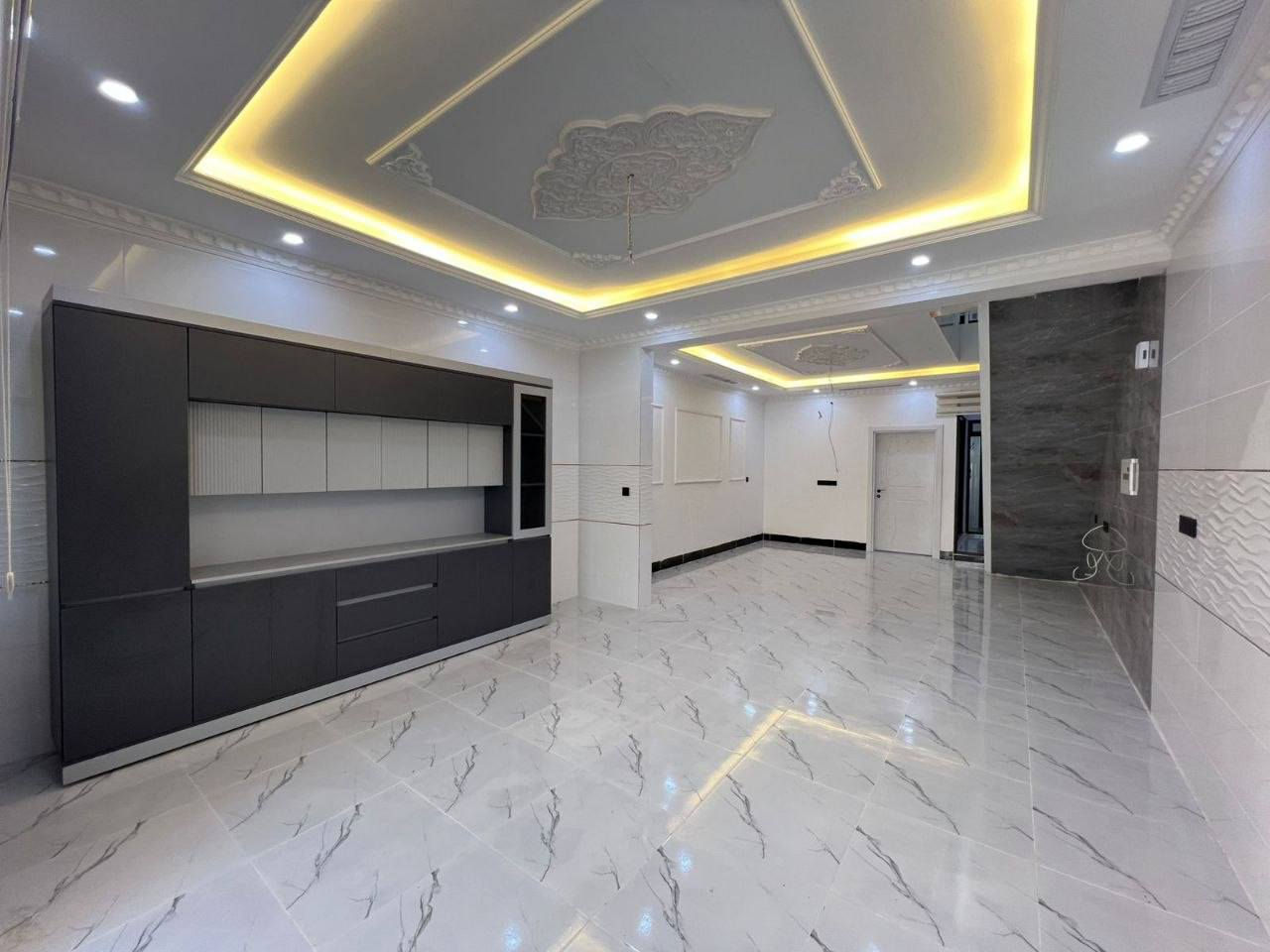 #عقارات_ابو_وسام 
🔸سند طابو يتسجل بإسم اي عراقي
📍أربيل-بيت للبيع حي بيركوت الجديده قرب شارع كورنيش 
 
➖مساحة 100M طابقين 
يتكون⤵️
➖3غرف نوم 
➖استقبال-صاله-مطبخ-مجموعه صحيات-كراج

📸 السعر والصورة متوفرة على قناتنا الرسمية في التليكرام 👇
🔗 https://t.me/Hassanabowissam
تابعنا الان وشوف احدث العقارات يوميا ع الصفحه الرسميه في فيسبوك
🔗https://www.facebook.com/share/1FHZ1d86H9/

📞 تواصل مباشر واتساب أو اتصال:
📱 ***********
📱 ***********

#عقارات_اربيل #شقق_للبيع_اربيل #بيو_لبيع_اربيل  #فلل_للبيع_اربيل #مجمعات_سكنية_اربيل
 #عقارات_كردستان  
#استثمار_عقاري_اربيل #عقارات_بغداد_سليمانية_اربيل  #عقارات_شمال_العراق  

⬅️ الأسعار والصور داخل القناة… لا تفوّت الفرصة

تابعنا الان وشوف احدث العقارات يوميا 🏘️
🔗https://t.me/Hassanabowissam

6 دفتر 25 ورقه أربيل, العراق
