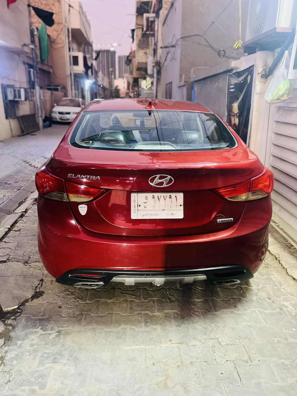 لسلام عليكم النترا 2012 وارد حادث جاملغ مصلح نفسه والبنيد مبدل وبيها تصليح الغد اليمنه موضح بالصور سياره فول مواصفات عدا البصمه جاهزه بغداد باسمنه للبيع أو مراوس  حسب القناعه السعر 105 
***********
