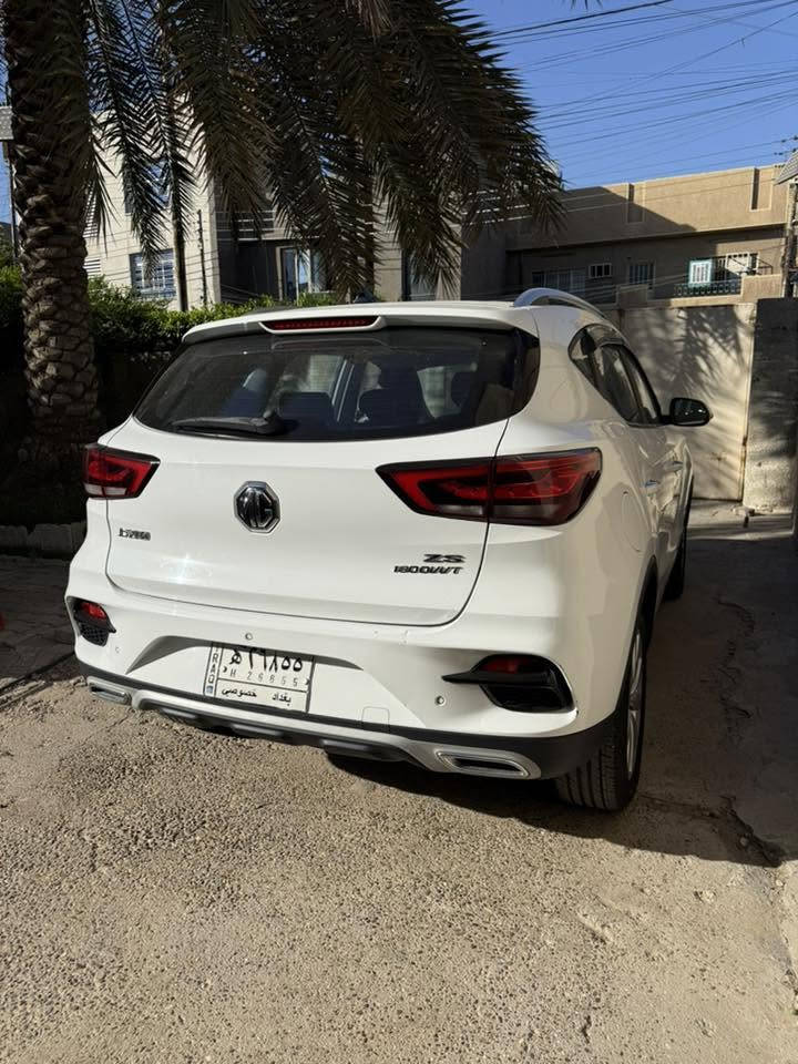 السلام عليكم
MG ZS 2020

سيارة كاملة مكملة اي نقص او مشكلة ما بيهة 

مكان السيارة بغداد الشالجية 

رقم بغداد مشروع وطني تحويل ثاني يوم 

تفاصيل ونظافة السيارة موضح بل صور 

سعر السيارة 105$

للاستفسار ***********
