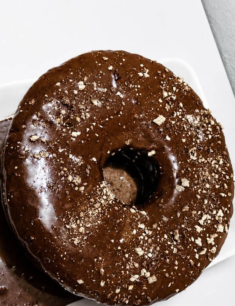من شغل إيدي وبكل حب 🥰🍫
كيك البركاني 🤎
هش ولذيذ وغني بالشوكولاتة ✨
🔸 الحجم الكبير: 10,000 د.ع
🔸 الحجم الوسط: 8,000 د.ع
ألف عافية على قلوبكم 😍🌷


**إذا كنت صاحب هذا الإعلان وتريد حذفه لأي سبب، رجاءا أرسل رسالة إلى الدعم الفني**