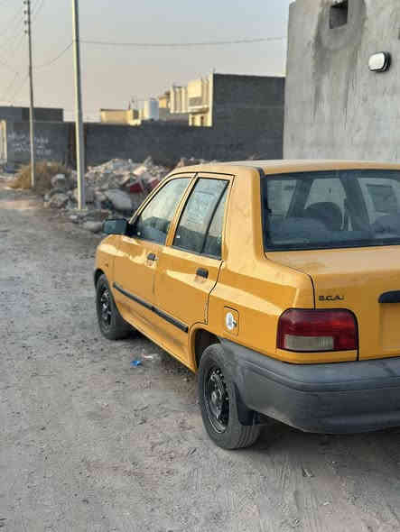 سايبه 18 مصفره هيئه وغرامات 
مكفوله من ضربه وصبغ 
سعره 43 وبيه مجال قليل 
***********
