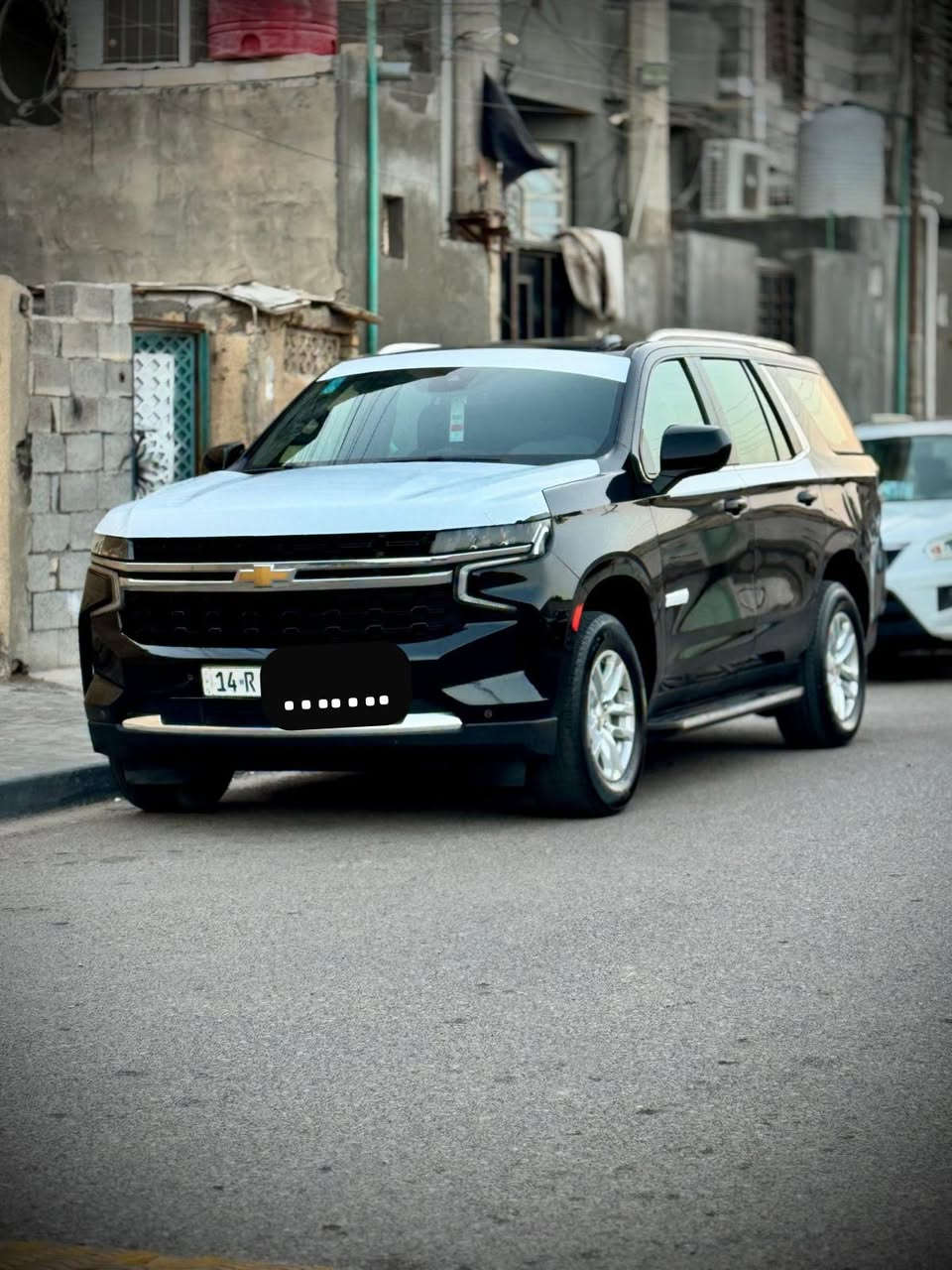 للبيع 📢
تاهو LS 2023
خليجي مكفوله كفاله عامه حتى من الشخوط ماشيه 45 الف حقيقي بعدها جديده.. رقم بصره الدولي الانكليزي بأسمي تحويل ثاني يوم 

مغلفه ppf بل كامل ودوشمه اولفت ارقى نوعيه

فول ١/١

محرك 8 سلندر 5300
العده كامله بعدها ما مفتوحه
 المواصفات 

بصمة اربع ابواب
كراسي اثنين كهرباء
شاشه اماميه 
كامره خلفيه
وضعيات قيادة
نظام تحديد المسار
نظام AUTO START
رادار امامي ذكي
نظام مانع تصادم امامي
مساعد ركن المركبه
ارشادات مساعدة ركن المركبه
ازالة الضباب عن النوافذ تلقائيا
ازالة الضباب الخلفي تلقائيا
هاندبريك دكمه ( كهربائي )
نظام AUTO HOLD
تبريد خلفي منفصل
تشغيل عن بعد
ثلاجه
كروس سرعه 
فول تحكم استيرن ( جهتين امامي + جهتين خلفي ) 
شاشة عرض الاعطال
دبل كير ( عادي + اوتوماتيك ) 
ناقل حركه 10 نمر
دبل حساس ( امامي خلفي ) 
نظام تحكم بمستوى الضوء الداخلي
ABS مانع انزلاق
نقطه عمياء 

مكان السياره / البصره القبله
السعر 480 ورقه
اتصال او واتساب

***********
