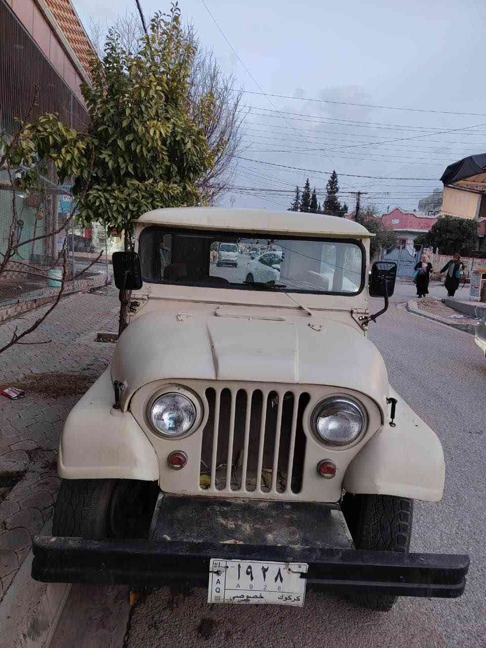 سەرەتا بە ناوی خوای گەورە و میهرەبان

فرۆشتنی خێرا

جیب ئەمریکی مەکینە گلاند

١٩٨٢

گیر و مەکینە و دەبل اکسل و کارەبایی و تەقە و رەقە  و تندوتۆلی بەشەرت

نموونە لە جوانی و پاکی

دەعم و لیدراوی و موس و براوەه بەشەرت 

ماڵی مەدەنی بەشەرت(علوج)

٤ تایەیی تازەی لەسەرە

چرکەی تیدانیە

ماڵی دۆستە و دیناریک مەسروفی نیە

بۆ عەیب و عار پرسیار مەکە.!

شوین // هەلەبجەی شەهید

سعری // ٣٠ گڵا و مجالیکی برایانەی تیدایە

ئاسیا ***********

کۆرەک ***********

واتساب و تیلگرام و ڤایبەری لەسەرە.! حلبجة, السليمانية
