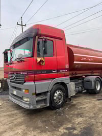 سيارتين • شاحنات • جاهزات