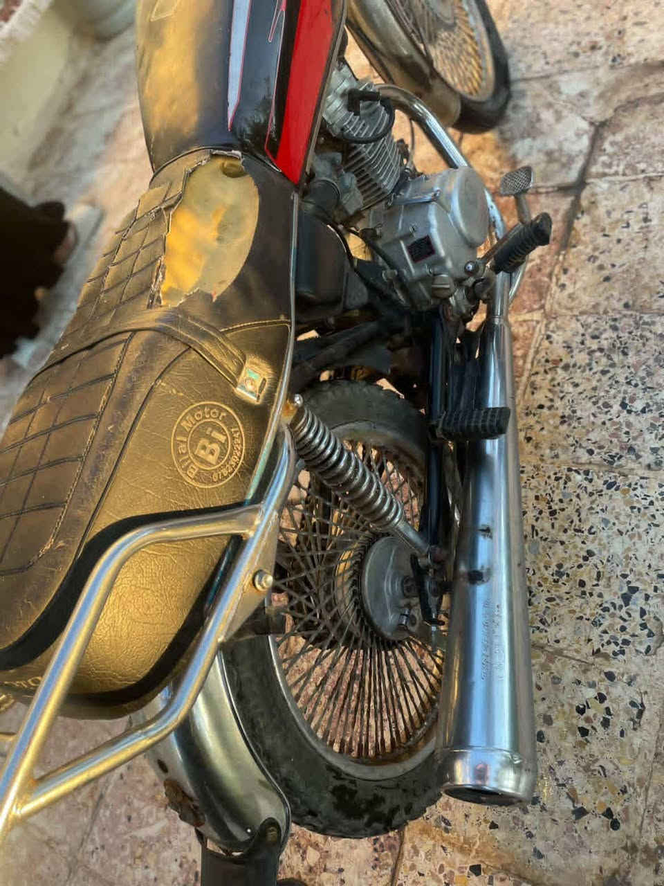 بسبب الوعود الكاذبه
اربعه كير تايگر دراجه نضيفه الدراجه اوراق مكفوله
وبسعر 350 الف مكاني بالكوت
***********
