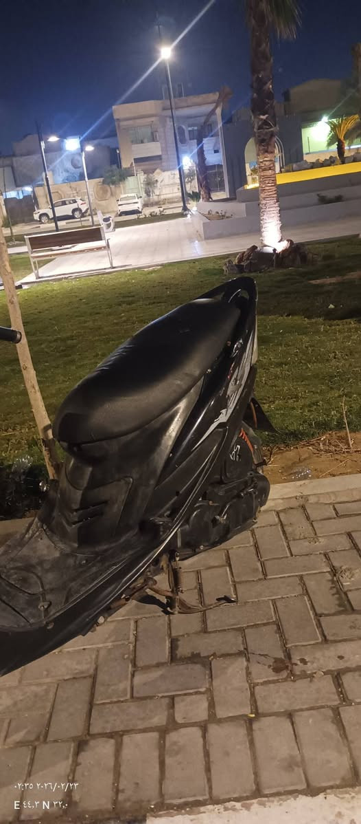 السلام عليكم ماكس عدله للبيع مكان الدراجه البصره دور الضباط تجي وتشوف النضافه السعر 
700 وبيه مجال قليل التواصل علا ***********
