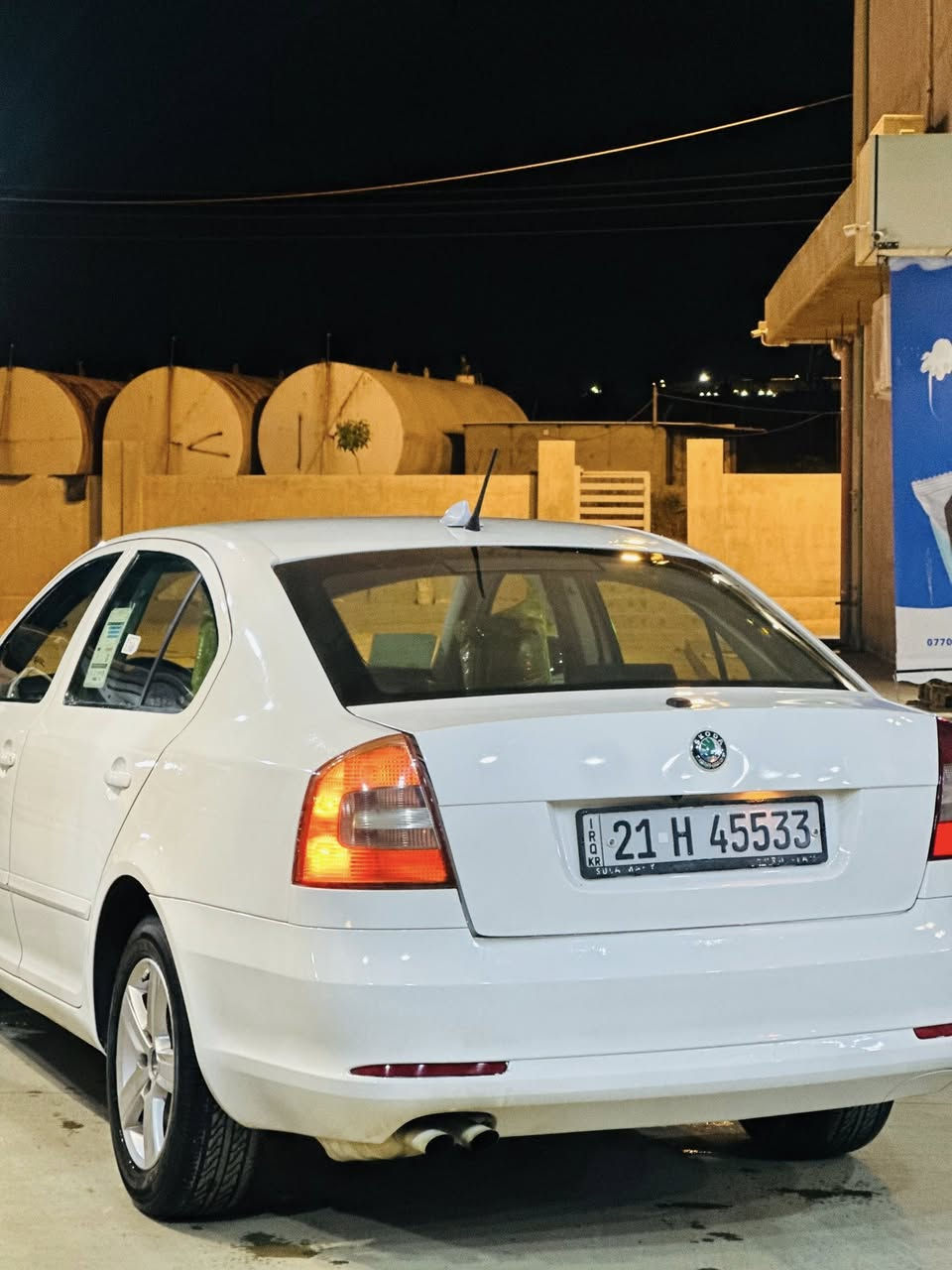 skoda ociavia 2013
شكۆدا ٢٠١٣ بۆ فرۆشتن
پیشتر تەكسی بووە
ڕەقەم و سەنەوی تا ٢٠٣٠ تازیە
گێڕ و مەكینەی بە شەرت ١٨ تۆربۆ
گێر عادی
سەیارەكە بێ مەسرەفوو توندوو تۆڵە هەموو گیانی مەزبوتە و ئیش ئەكات
كامل زینۆنی لەسەرە
هەموو گیانی بە شەرت
شوێن پیرەمەگروون
***********
بۆ سعر چات یان تێك كەن
