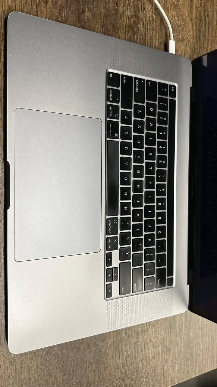 Macbook Pro
- 16 inch
- i9
- 2019
- 8GB graphic
- 32GB RAM
- 512 SSD
- Battery cycle 749
- TouchBar
- Price IQD 775,000
Very clean only has some body scratches.
Pictures above are ACTUAL photos of the item.


**إذا كنت صاحب هذا الإعلان وتريد حذفه لأي سبب، رجاءا أرسل رسالة إلى الدعم الفني**