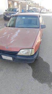 ١٩٨٧ • شرط وكالة • تحويل توماتيك