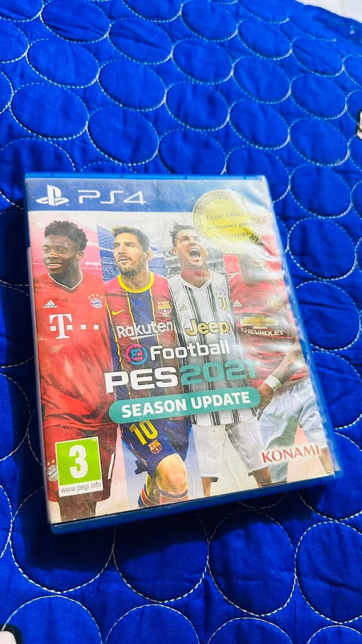 السلام عليكم
قرص بيس ٢١ مع حساب فيفا fc26 للبيع
السعر ٧٥ 
للتواصل ***********
