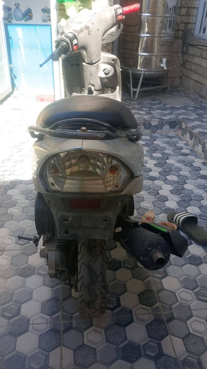 السلام عليكم 
للبيع دراجة ماكس منغولي 120
الدراجه نضيفه كلشي مابيه بس الكهربائيات عطلانه 
تشتغل هندر 
الكابريتر نضيف جديد يخبل المكينه نضيفه 
الصلنصه رياضي FM 
مجفته مرة وحدة تجفيت فول 
نضيفه كلشي مابيه 
السعر خاص 
مكاني بغداد الحسينيه الراشدية


**إذا كنت صاحب هذا الإعلان وتريد حذفه لأي سبب، رجاءا أرسل رسالة إلى الدعم الفني**