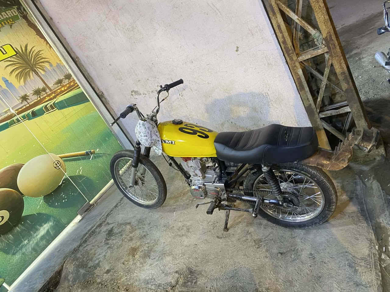 سلام عليكم دراجه نامه للبيع بدون مكينه فقط خاص موجود واتساب***********,و
