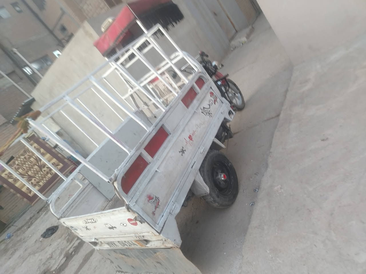 ستوته للبيع السعر 900 بيها مجال عنوان موصل جانب الايمن الشراي يتصل***********☎️
