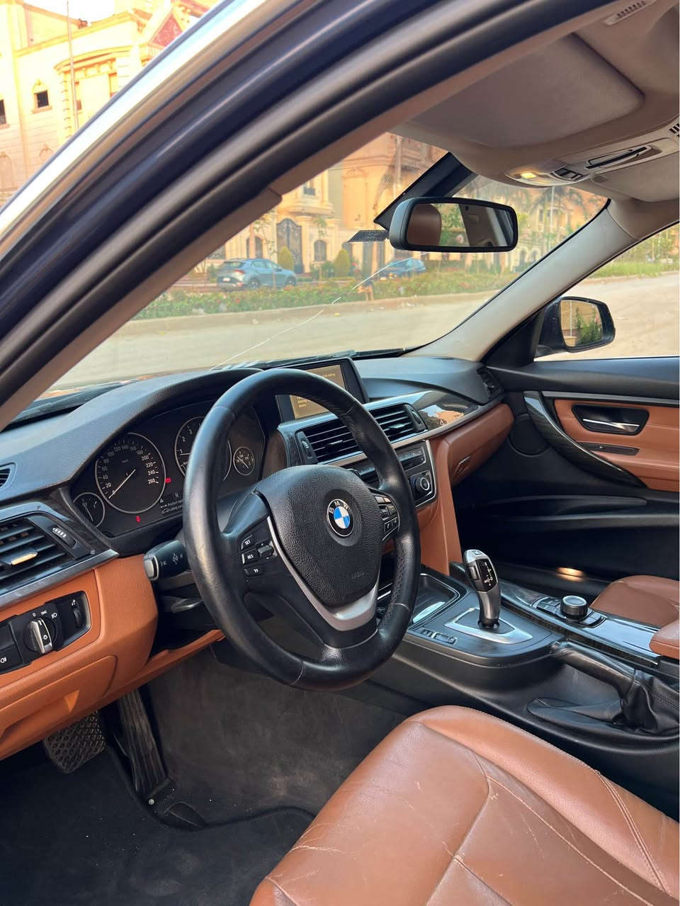 320
Luxiury
2014
270000 km
مالك اول من زيرووو
صيانات توكيل 
مفتاح اسبير لم يستخدم 
فبريكا بالكامل بدون جرام 
بدون ملحوظه بدون مسمار محلول 
حاله ليس عداد السادس من اكتوبر, الجيزة


**إذا كنت صاحب هذا الإعلان وتريد حذفه لأي سبب، رجاءا أرسل رسالة إلى الدعم الفني**