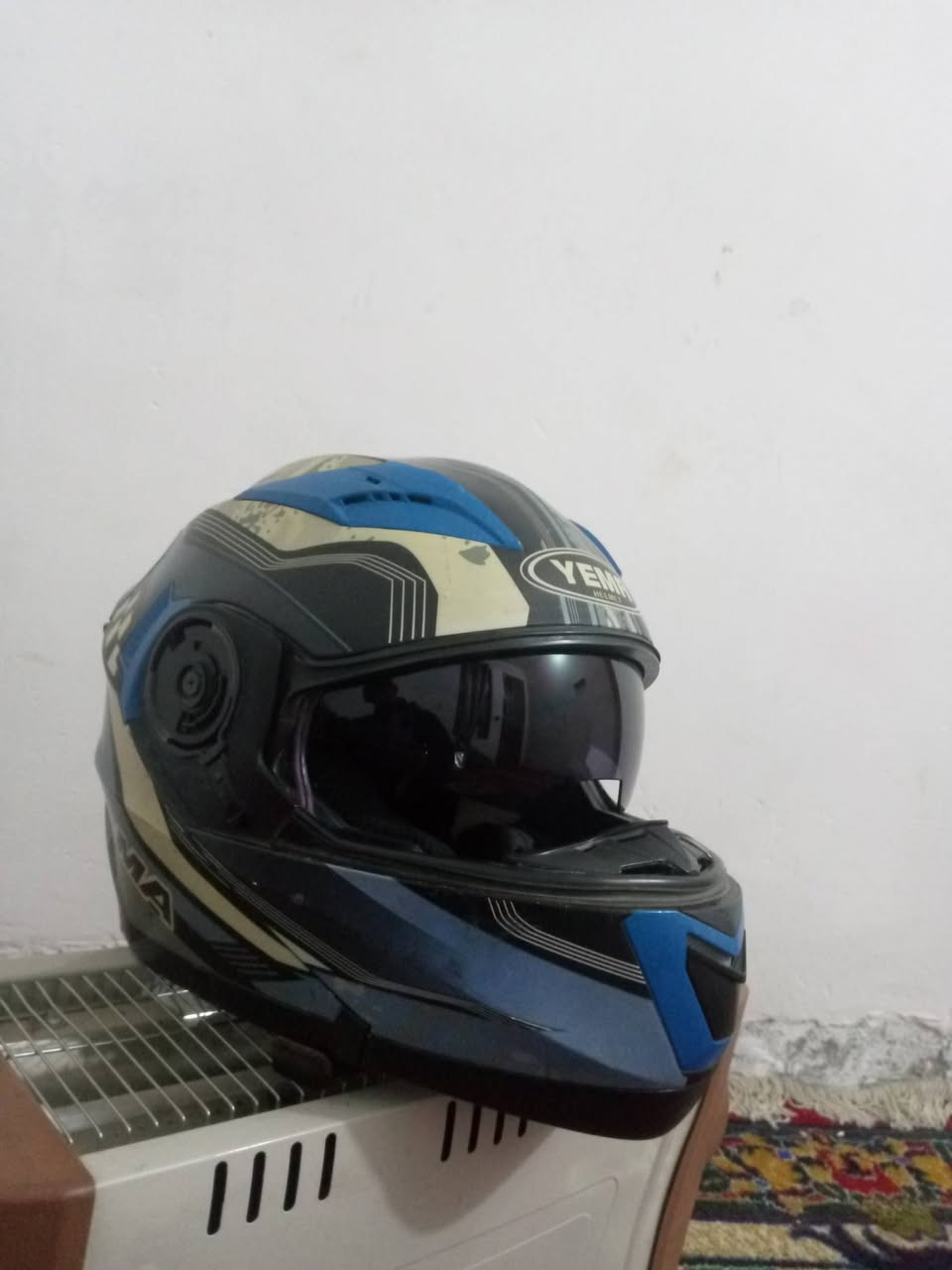 السلام عليكم خوذه للبيع سعرها 30 الف ***********
