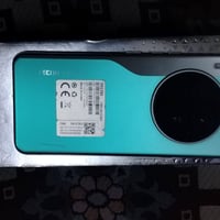 تكنو كامون ٤٠ بريمير • مستعمل • خدوش جانبية