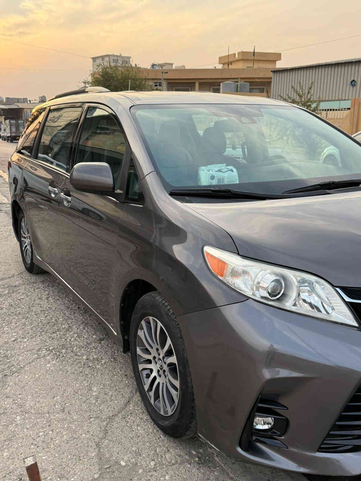 موديل 2020 رقم تلفون ‏‪‏‪0771 801 0916
خمس قطع كلير اميركي
بدون ايريك فول مواصفات 
دعم خلفي جملخ سايق  سعر235 ورقة ومعاملة
