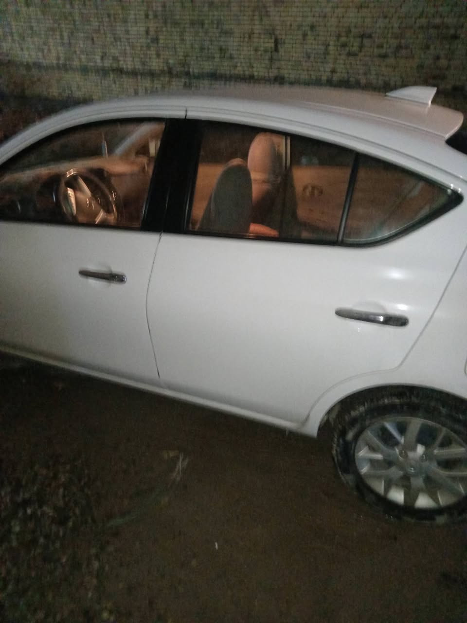 نيسان صني هندي ٢٠٢٤فول مواصفات ماشيه ٤٥ رقم أربيل سيارة مكفوله مستعجل على البيع
تبريد خلفي +ويل كب+حاكيه +جام دكم كهرباء
سنوية تنتهي ٢٠٣٠
مشتري ١٥١من معرض اربيل بالبصره ٢٠٢٥ مكاتبه موجوده بيهه أقل شبر بالمدكر الخلفي والباقي كفاله السعر 120 شراي تشلع عيوني مو شراي لا تخابر فدوه اروحلك
***********
