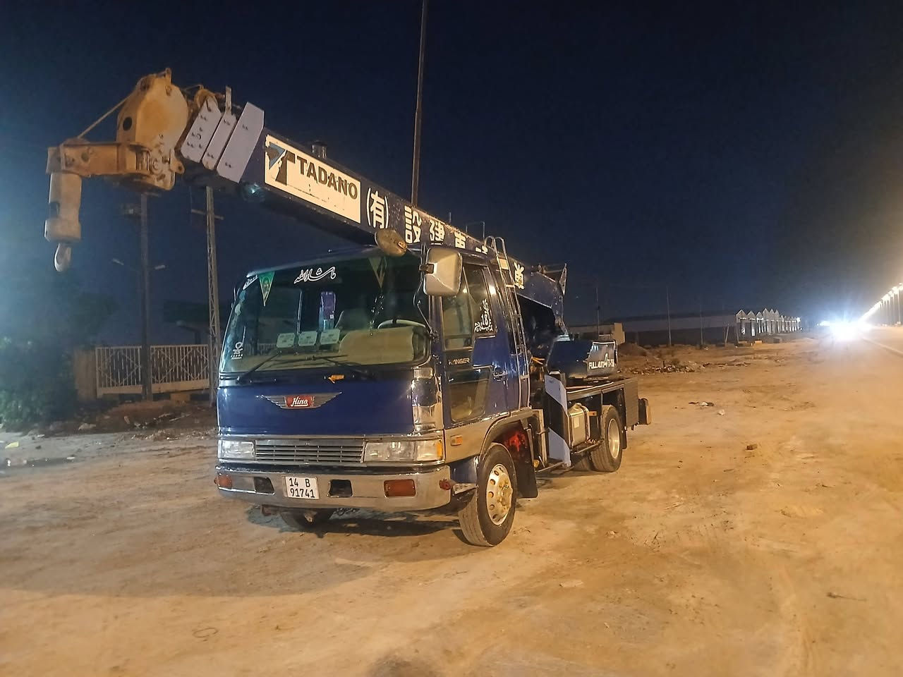 سلام عليكم كرين للبيع دخول جديد 2018 جاهز مكاني بصره ***********
