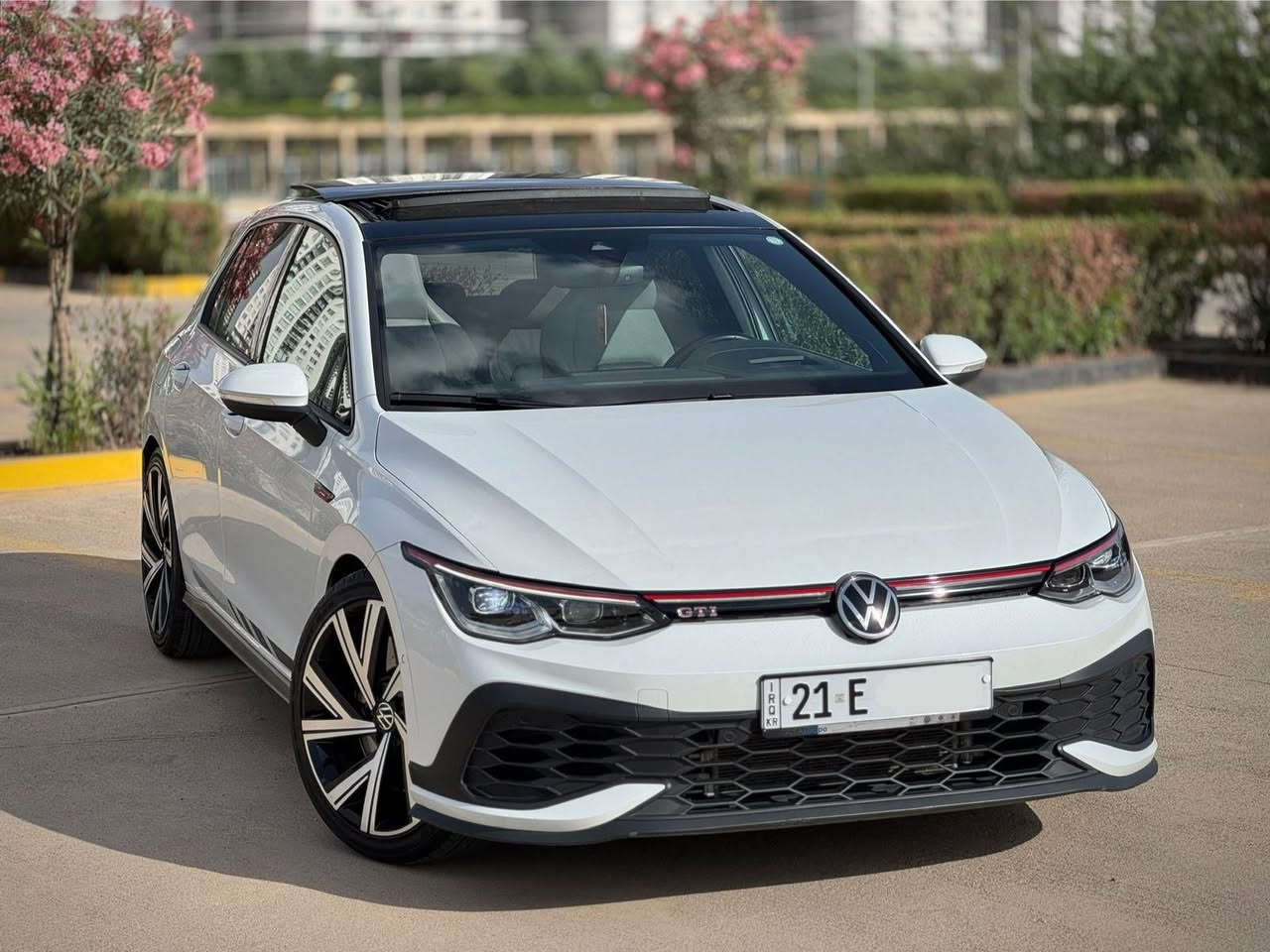ڤۆڵکسواگن گۆڵف
فولكس واكن كولف 
مۆدێل موديل  ٢٠٢٢
GTI clubsport
هەموو شتێکی گۆڵفی ئاڕە
وارد ئەڵمانیە کلین تایتڵە بێ بۆیاخ و بێ سارد
نموونەیە لە جوانی 
فول مواسەفاتە 
سەنەوی و هەموو شتێکی تازەیە کتابی جامڕەشی لەگەڵایە
سيارة خير من الله وارد ألماني بدون صبغ 
سنوية جديدة
مع كتاب تضليل جام سيارة
وارد ألماني كلين تايتل


**إذا كنت صاحب هذا الإعلان وتريد حذفه لأي سبب، رجاءا أرسل رسالة إلى الدعم الفني**