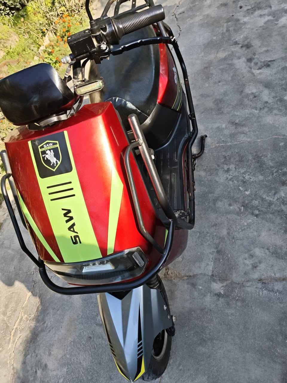 دراجه الشحن.       مدرعه بالكامل
دراجه كفاله من العطل والسرقه
شاشه ديجيتال لتحديد اي عطل
بصمه وسويج
نضام p للأمان  
نضام R الرجوع للخلف
نضام 3 سرع 
السرعه الحقيقيه والفعلية مع الوزن 50
مكان واسع ومريح وناعمه بالطسه 
اشاره يمنئ -يسرئ
 6 أشاير لدبل اشاره
لايتات 4 لدات عالي ناصي سكن + لايتات خلفيه
بريكات دسكات إمامي خلفي  مانع انزلاق 
دبلات إمامي خلفي هايدروليك دهن
تايرات جوبلس نضاف 
6بطاريات دبل جدد
تمشيك بالشحنه الوحده من  40. الئ.   50 كيلو متر
السعر مناسب وبي مجال تعال للبيت وبيك خير وتدلل
باقي التفاصيل متواجد خاص ماسنجر واتساب
مكاني ديالئ الخالص
للاستفسار 
***********
