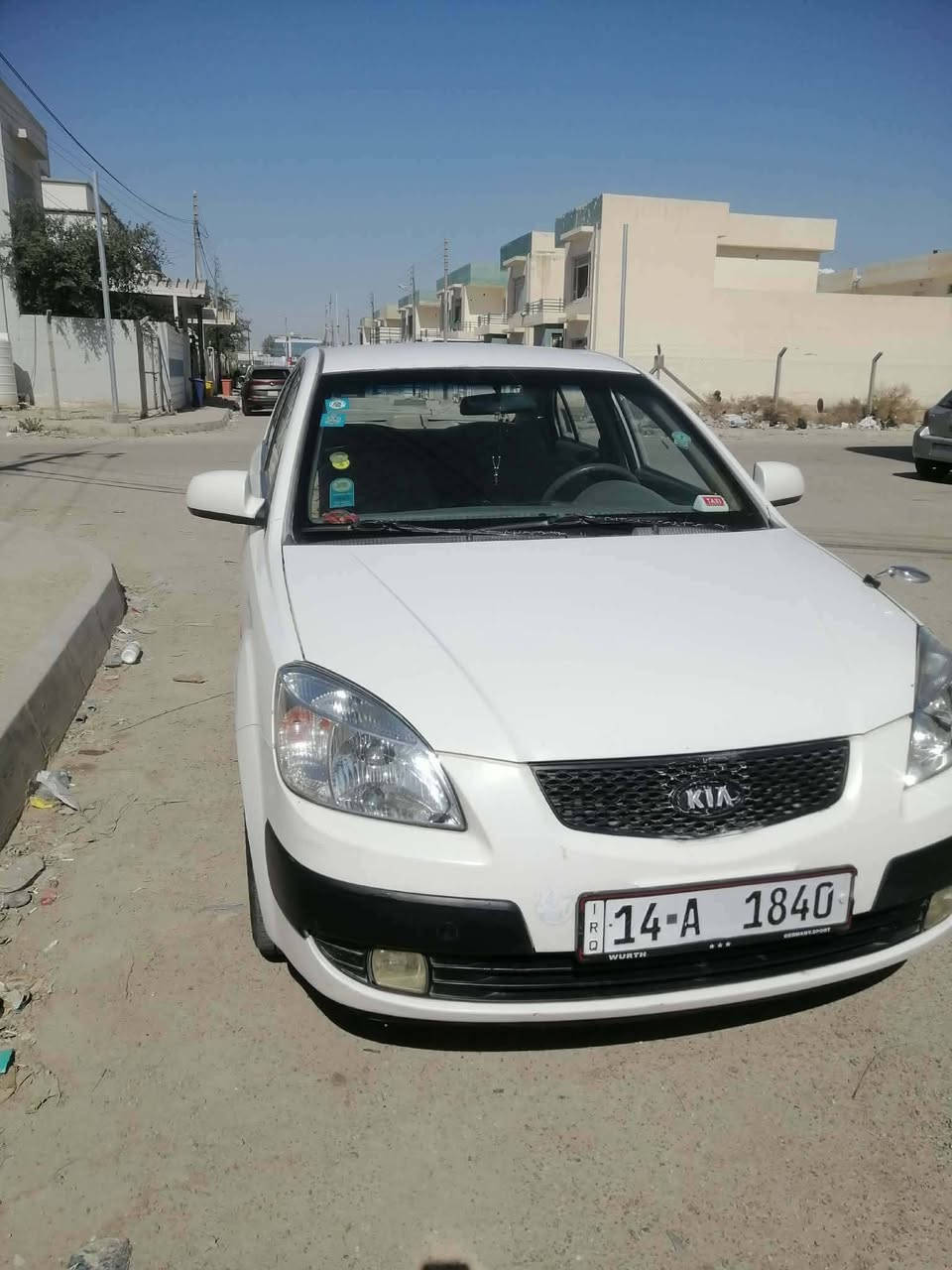 السلام عليكم
كيا ريو 2009 رقم بصره انكليزي مالكها بالناصريه 
مكينه وكير وتبريد وحداديه كله جاهز
مكفوله من التبديل
مكانه ناصريه حي الشهداء
اتصال ***********
