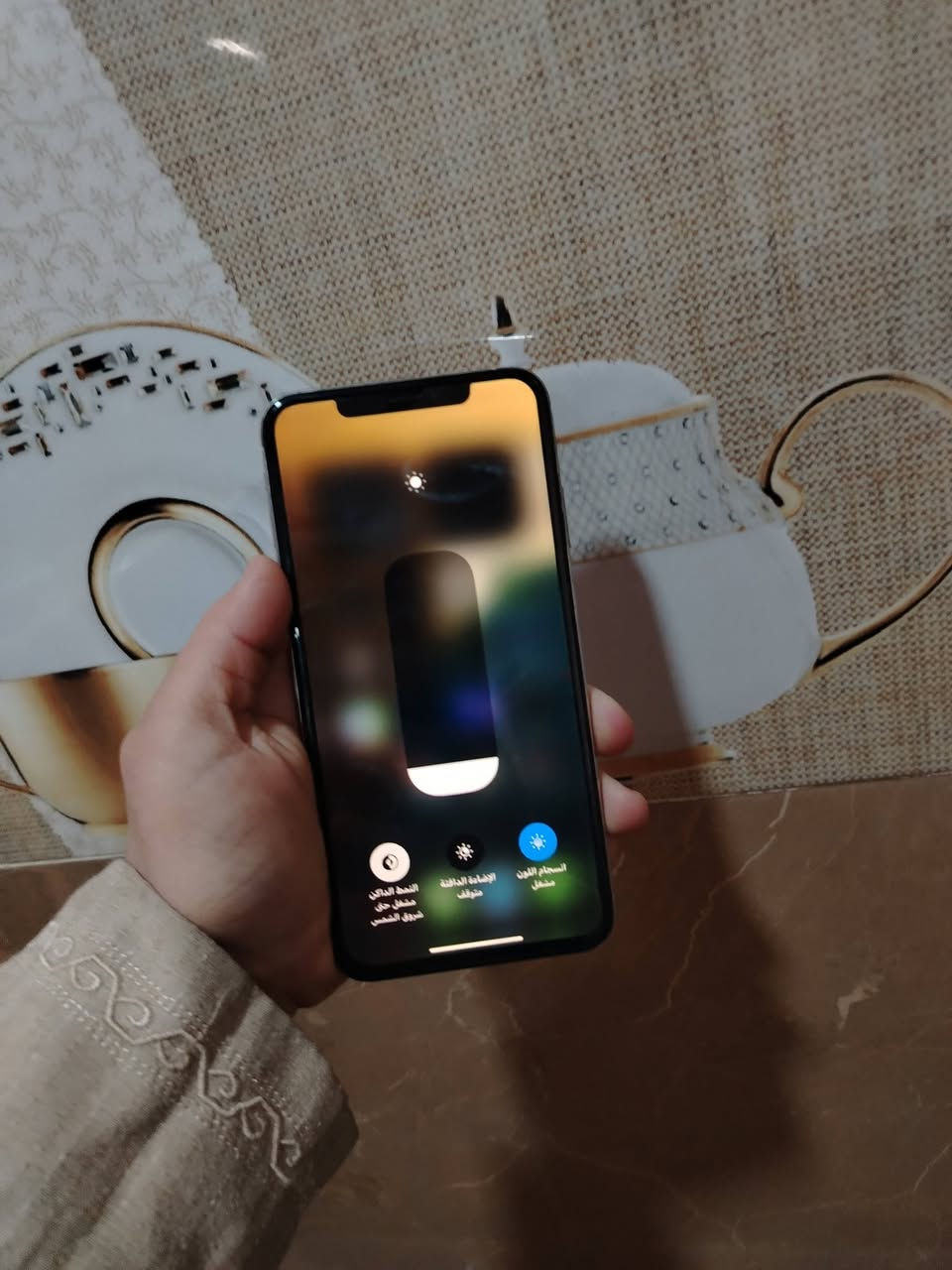 السلام عليكم
إكس ماكس مبدل بطارية 100 ظهر مفطور ذاكرة ٢٥٦ فيس أيدي شغال للبيع سعر ١٨٠ بي مجال ***********
