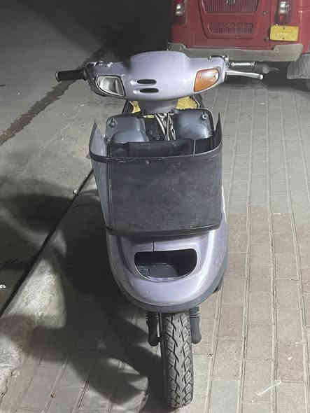 السلام عليكم 
حبايب منغولي للبيع الدراجه كدامكم مكاني كربلاء حي العسكري قرب جامع العمرن دراجه نقصها بس كشن كلشي مابيها هندر واحد تشتغل مفتوحه اني مجفتها ب ايدي يعني مو تجفيت كلاوات سعرها(170) موجود واتساب او اتصل ***********
