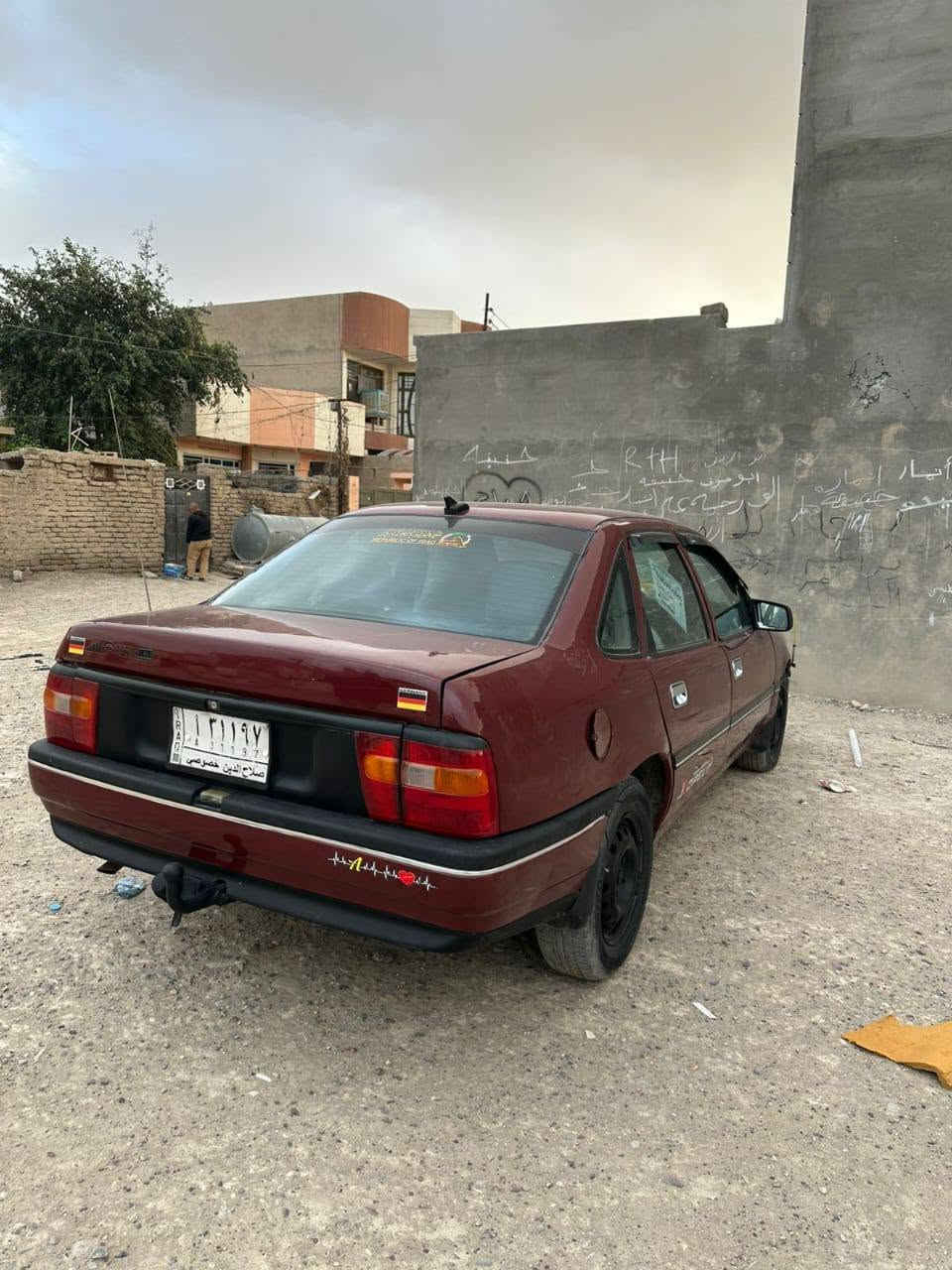 مكفول بالنشر
‏سلام عليكم . . . .  عندي سياره فكترا موديل 89
‏
‏السياره مصبوغه عام  الكهربائيات كلها شغاله صدر نضيف 
‏
‏المحرك 2000  . . .  سيارة تحويل بنفس اليوم مشروع
‏ وطني 
‏
‏السعر 32 وبيها مجال اذا انت شراي
‏
‏المكان سامراء
‏
‏الهاتف ***********  
‏
‏
‏
‏
‏ 
‏
