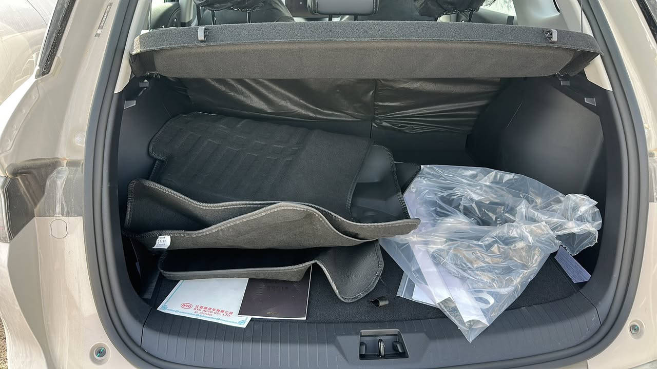 موديل : ٢٠٢٤
بانوراما
٤ كامرات 
صندوق كهرباء 
دبل كرسي كهرباء
شاشه قلابه

كامل ملحقات مع كارت و شاحن و فوم و ارضيات و الى اخره

السعر 🔥🔥🔥🔥

***********
