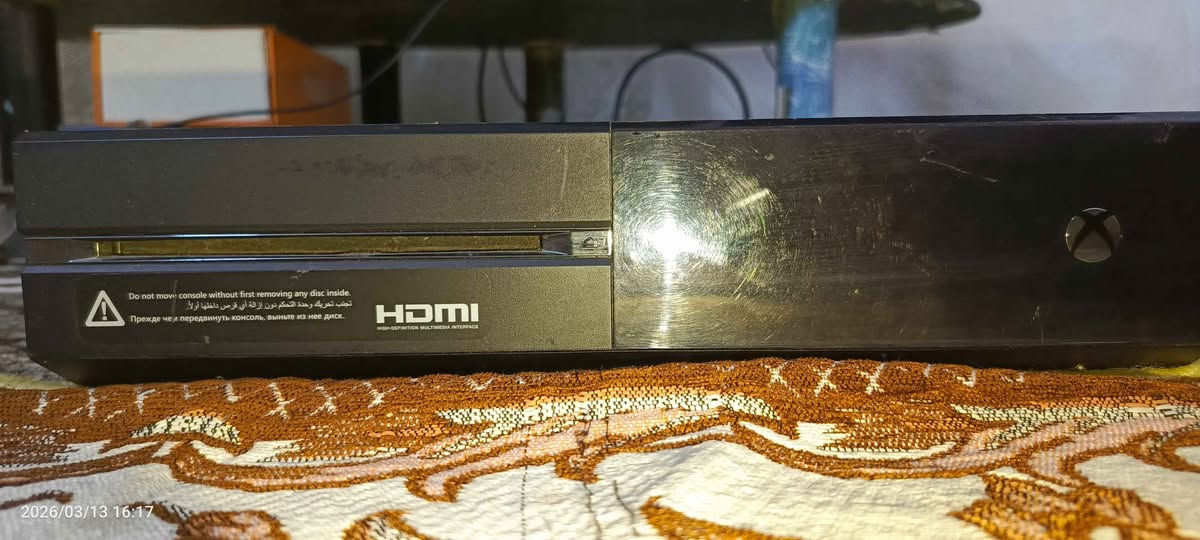 سڵاو هاورێان ئێک بۆکس وەنی فات بەشەرتی بێکێشەی بێ عەیبی ماڵی دۆستە دەسکی گەیمسێری لەگەڵە کە هەموو دوگمەکانی قرتەی دێ شێتێۆی تابڵێی پاک و بێکێشەیە نرخی ۱۰٥ هەزارە شمشمل, السليمانية


**إذا كنت صاحب هذا الإعلان وتريد حذفه لأي سبب، رجاءا أرسل رسالة إلى الدعم الفني**