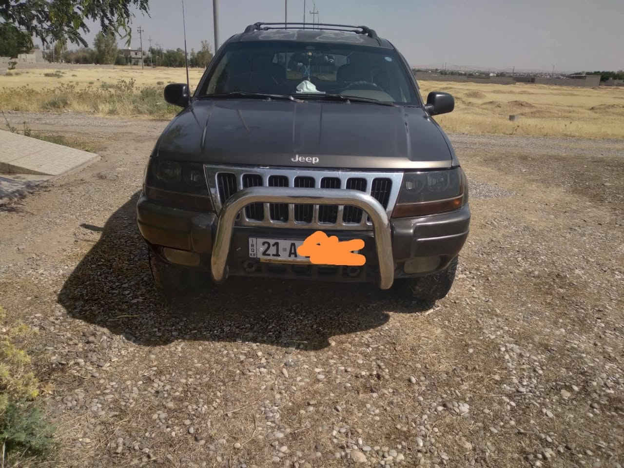 سلام عليكم جيب شيروكي موديل ٢٠٠٠ لون فيلي محرك ٦مرغوب كير ولوكير  محرك  سيارة بلادية ماملعوب بيها مابيه ضربة صبغ بس البونيد ابسبب الجراد وترايش البوب  كهربائيات كلها شغاله سنوية الحد 2027 هزة جديد بسمي  كشنات كهرباء تبريد شغال والسعر 80 وبيهة مجال مراوس عادي حسب القناعة ***********
