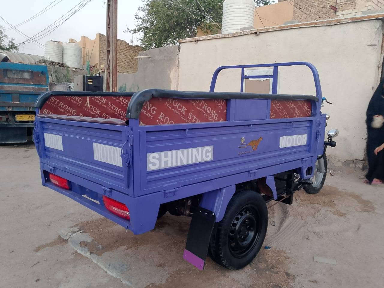 السلام عليكم ستوته موديل 19 محركه 19 بلادي  ستوته مقفوله ستوته خير من الله كهربائيات جدد تايرات جدد اوراقها اصولي عنوان كربلاء حي العامل ***********
