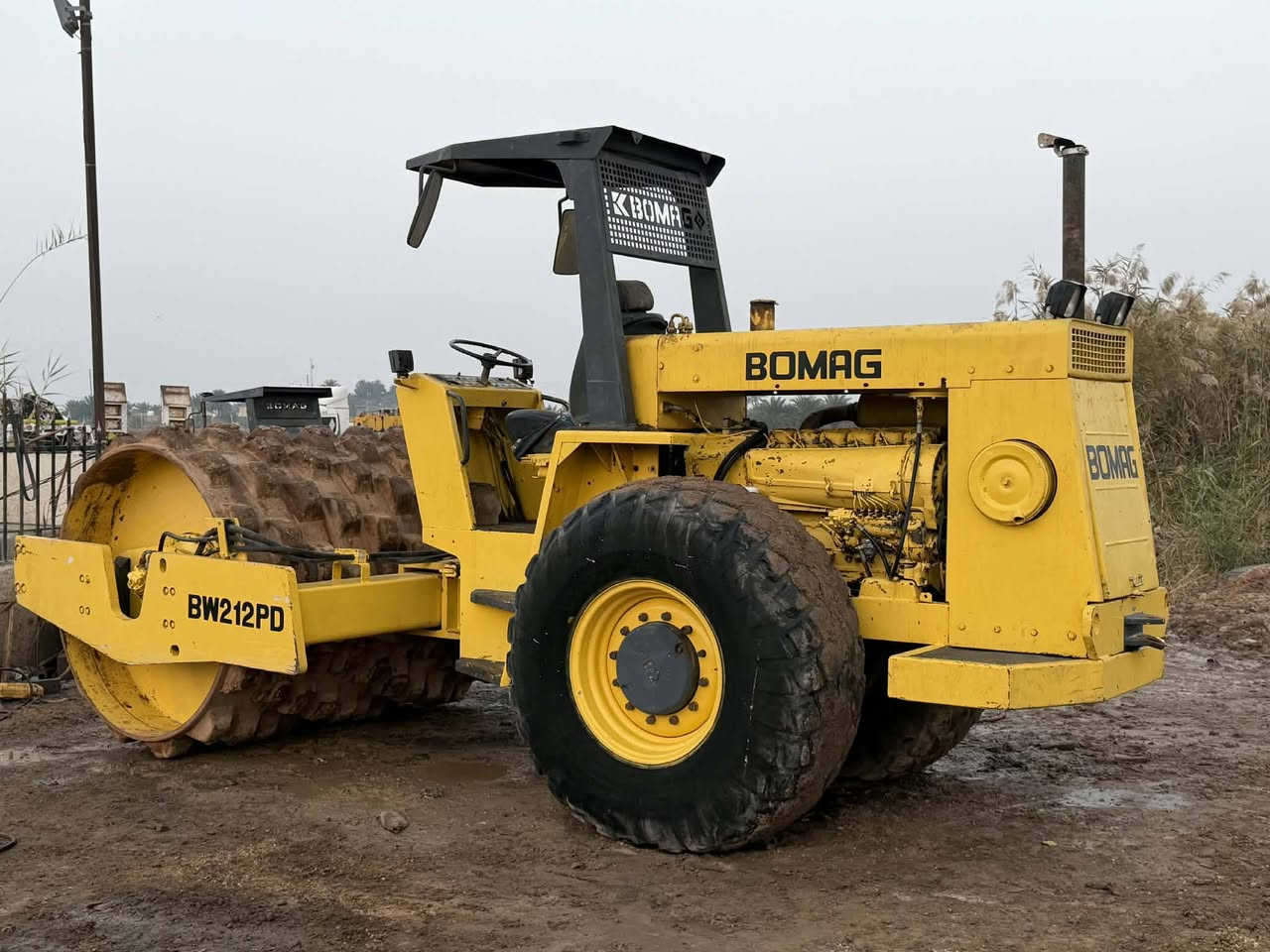 حادله بوماك جاهزه للعمل مكان الكوت لاستفسار أتصال ***********
