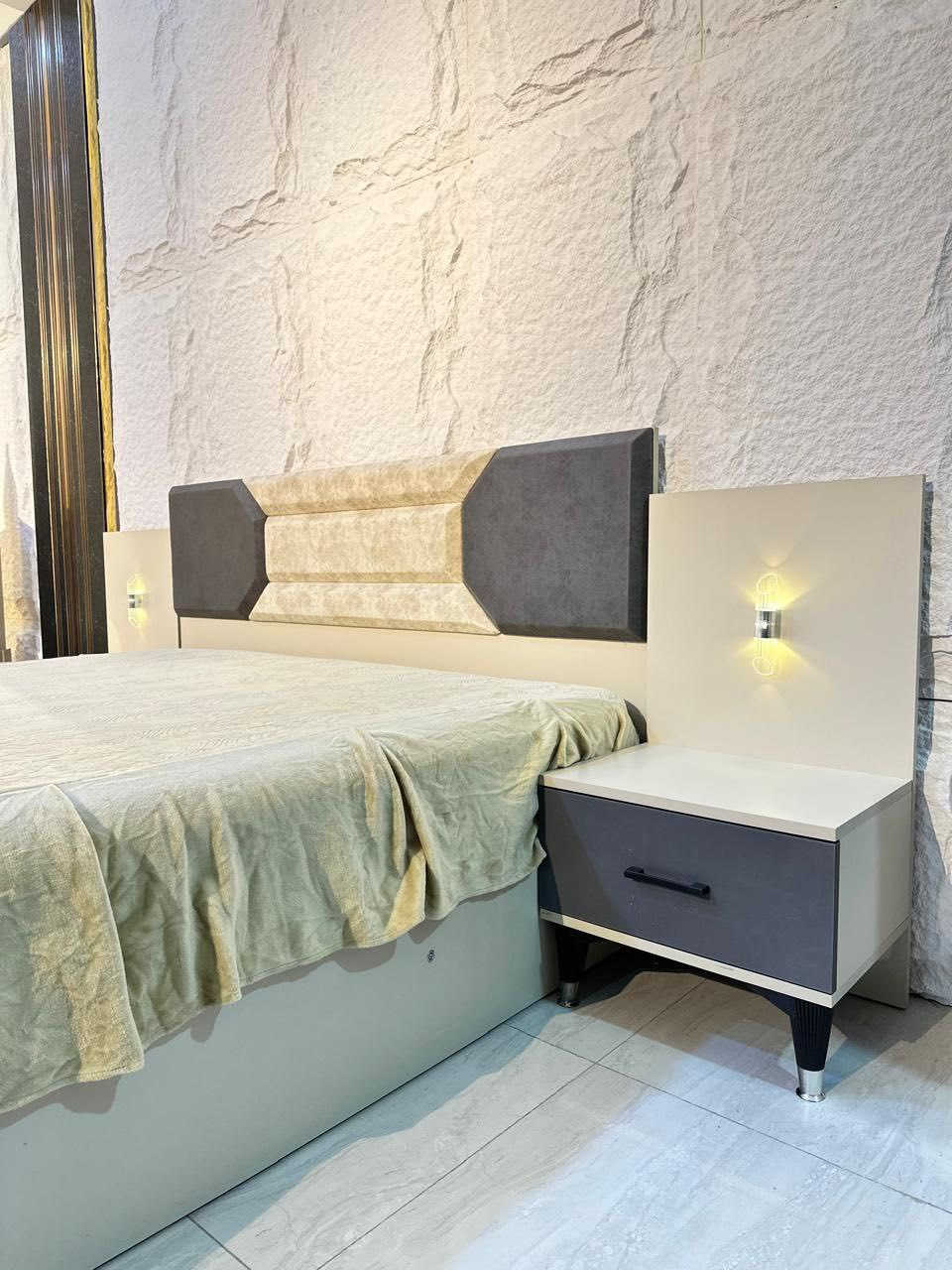 غرفه نوم 
*معمل اصلي دافنس
*سرير مخزن* 
*اناره بالكومديات*
*كل هذا بسعر 150 الف*
شراي يتفضل خاص


**إذا كنت صاحب هذا الإعلان وتريد حذفه لأي سبب، رجاءا أرسل رسالة إلى الدعم الفني**