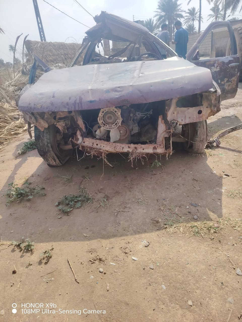 السلام عليكم اخوان سيارة نيسان كير محرك بطه متروكه صارلها ٧ سنوات للستفسار اتصل ***********
العنوان شهربان قرية نوفل
