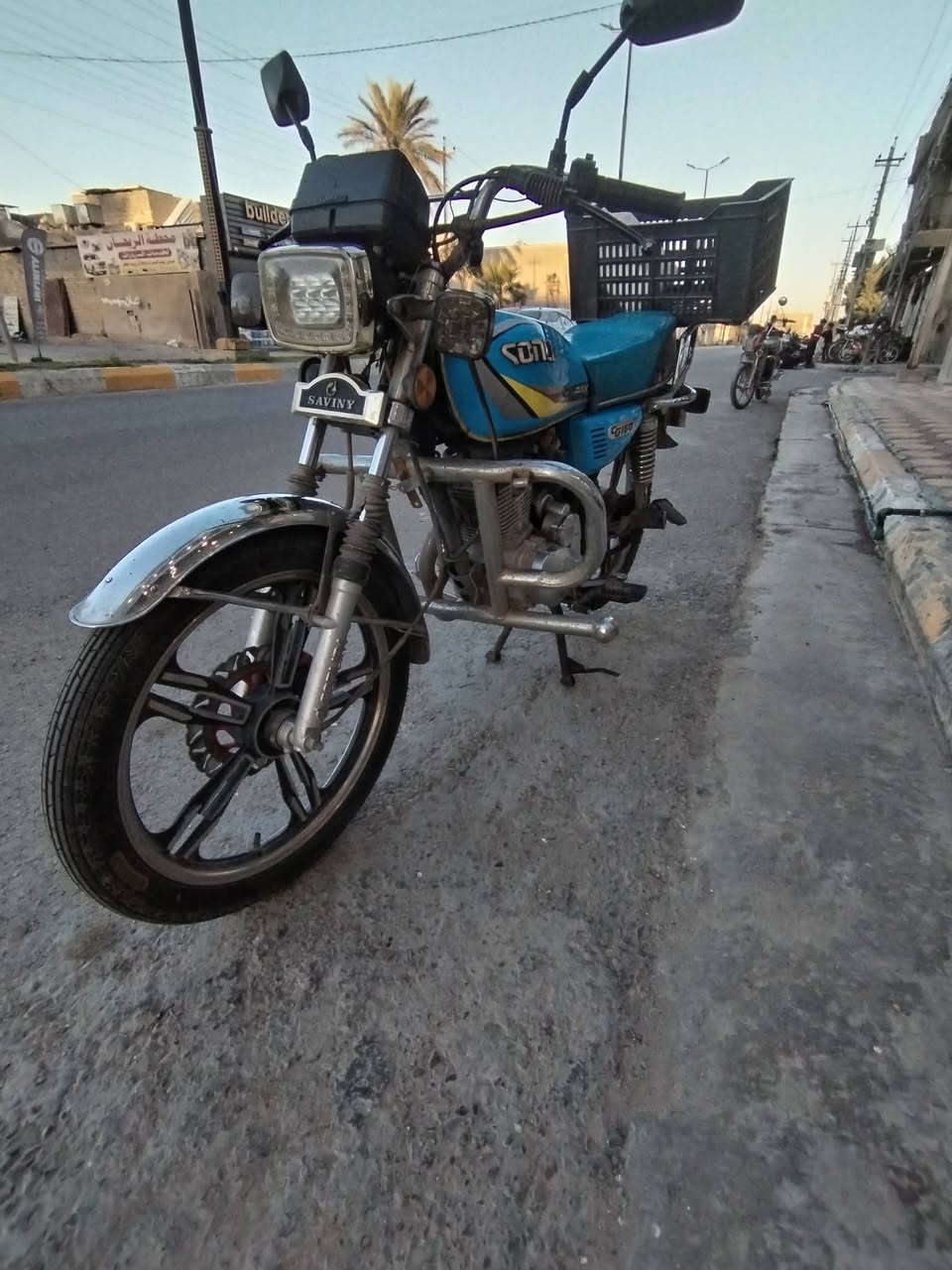 دراجه ايراني للبيع 
موديل 2023
كير مكينه فحص 
دراجه نظافه خير من الله 
مكاني الفلوجه الجغيفي الثانيه 
السعر 600 الف وبيهه مجال بسيط 
***********
