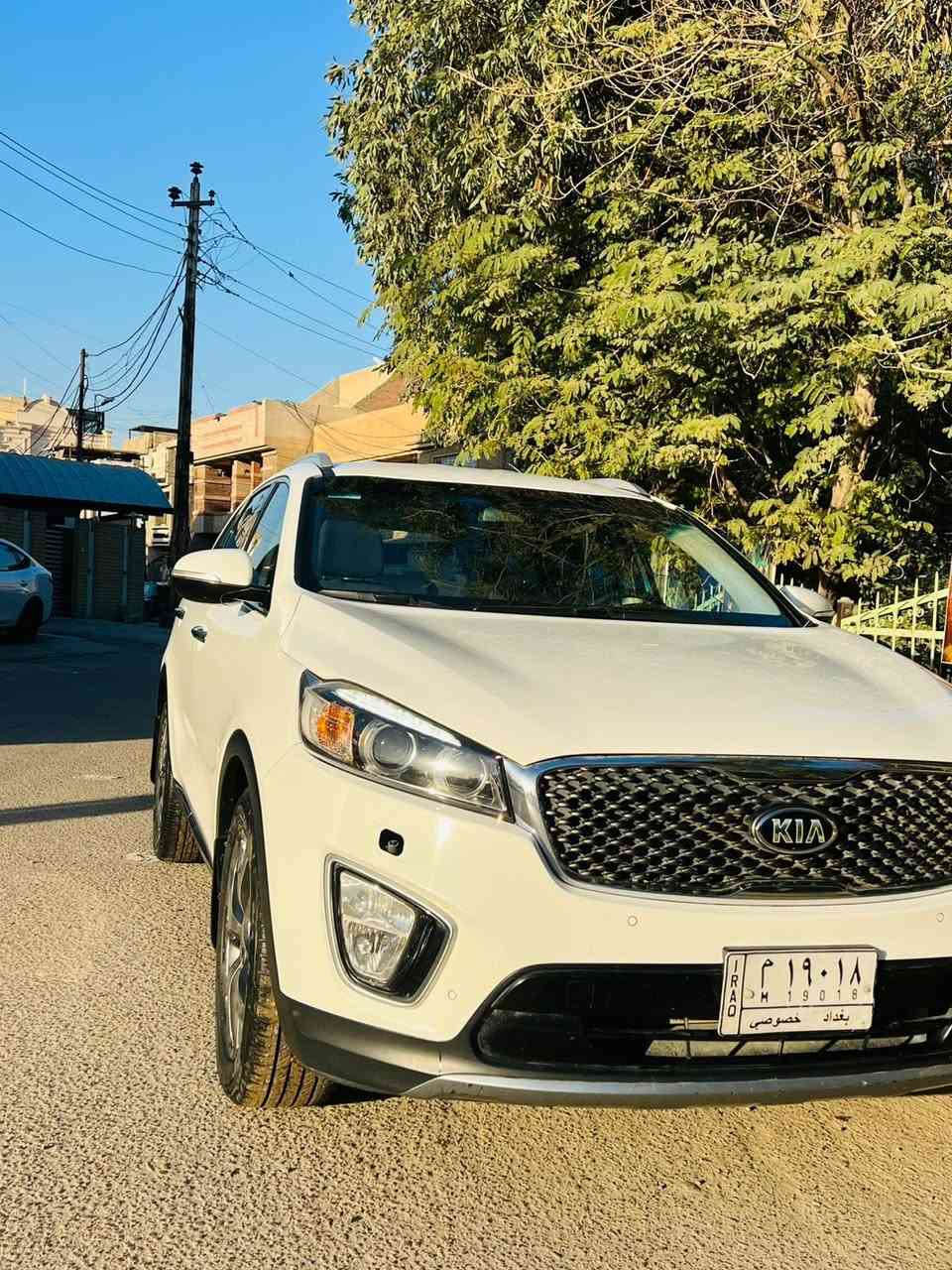 السلام عليكم سورنتو موديل 16 كفاله عامه بدون صبغ بدون فتح عده بارد بسيط رقم بغداد بسمي سياره مال بيت جديده جدا مرايات شفط بصمه صندوق كهربائي تخم تاير صدر امامي خلفي جديد ماشيه 126 مكاني بغداد الامين السعر 205وبيه مجال ***********
