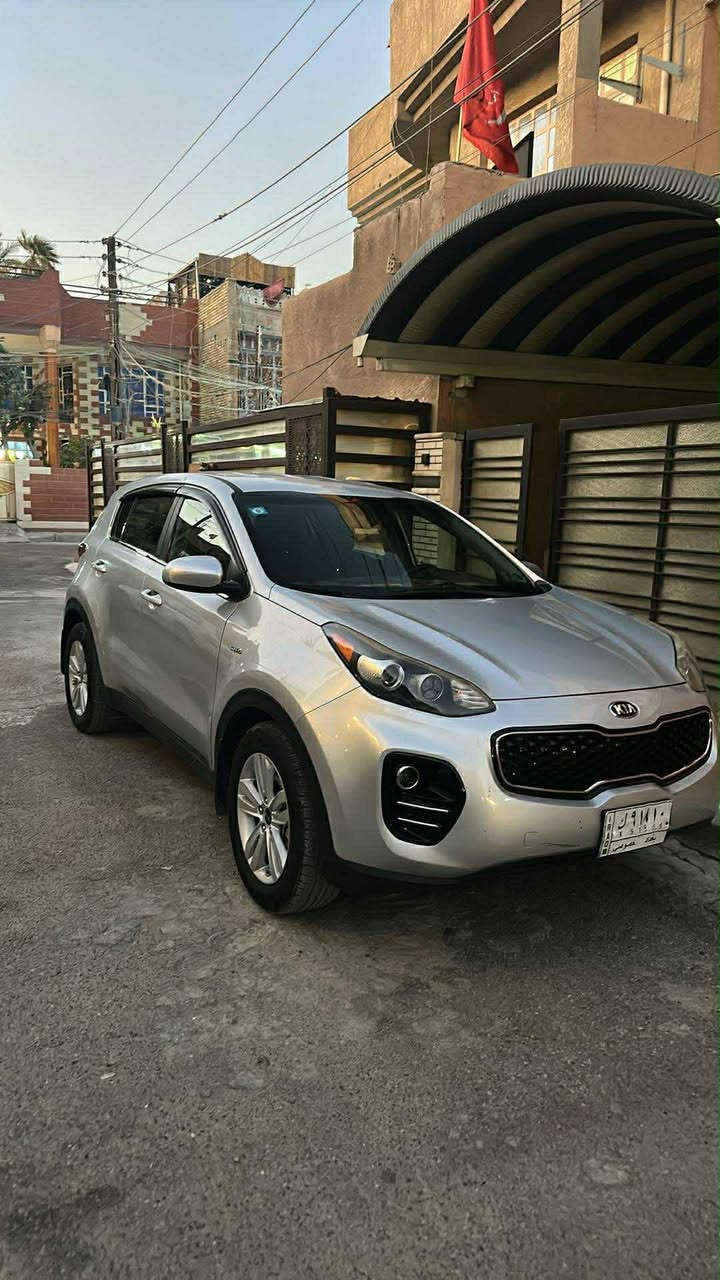 سلام عليكم اخوان سبورتج ٢٠١٧ وارد امريكي حادث بابتين تبديل وايرباك برده فقط ماشيه ٨١ كير مكينه تبريد كهربائيات صدر امامي خلفي كله مكفول مواصفات عاديه قطعتين تبريد فول تحكم فور ويل بااسمنه ع ايدنه استيرادها سياره جديده مال جناي سعرها ١٦٠ وبيها مجال مكاني الزعفرانيه ***********
