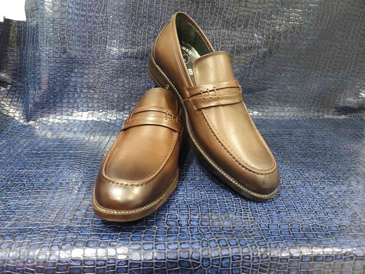 İç dış dana derisi comfort sistemli Ayakkabı 
İletişim 05510900250


**إذا كنت صاحب هذا الإعلان وتريد حذفه لأي سبب، رجاءا أرسل رسالة إلى الدعم الفني**