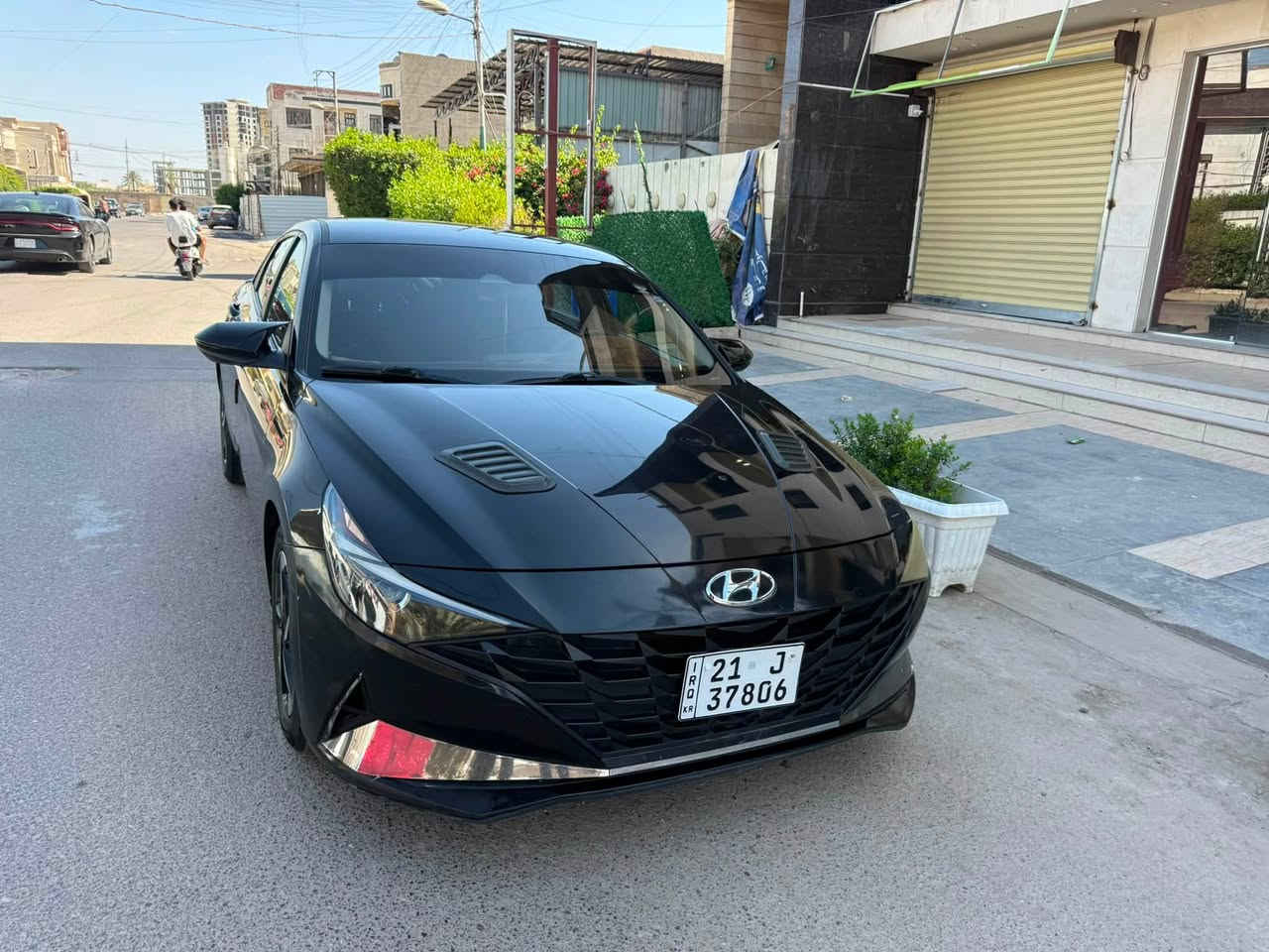 النترا 2022
وارد كندي 
رقم سليمانية 
حادث فقط جاملغ يسره 
سياره جاهره خير من الله 
ماشيه ٥٥ الف مايل
تبريد مكينه كير صدر تخم تايرات 
كلهن ١٠٠٪؜ 
*********** للتواصل 
السياره بأسمي طبعا
