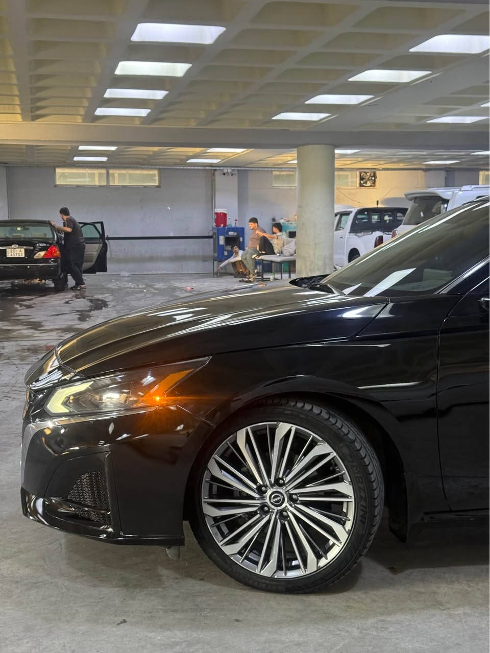 Nissan altima 2023 SL

سەیارەکە بێ بۆیاخە تەنها پەلەیەک PDR هەیە ، فول فول مواسەفاتە پێش و پشتی کەپسە ، ئێرباگ تەنها سوکان تەقیوە ، سەیارەکە 40 مایل ڕۆشتووە سەیارەکە بە مانای کەلیمە جوانە

 

رەقەم شاسی : 1N4BL4EV4PN320856

رەقەم موبایل : *********** السليمانية, العراق
