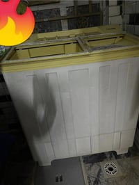 غساله مستعمله شغاله فقط البيبان مكسره كوله شغاله  سعر  ٥٠ الف وحجمه ٣٢...