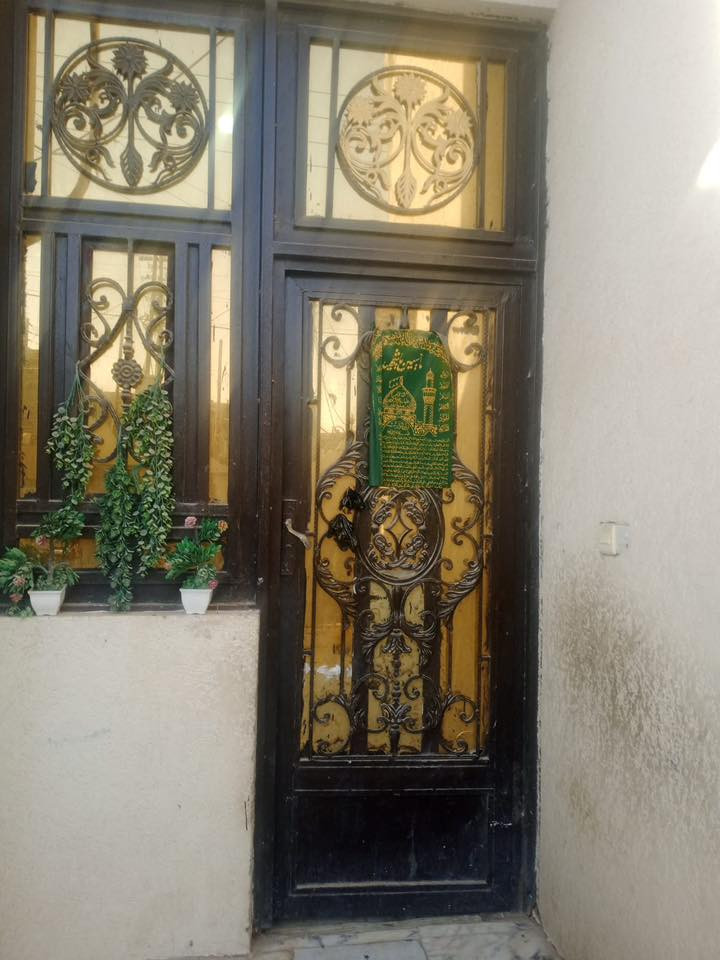 بيت للبيع حي اور قريب ع سايدين الموحية  بيت حلو و جاهز من كل الخدمات بإسمي ما بي اي مشاكل للي يدور سكن مريح .

مساحة البيت 120 متر طابق و نص 
السعر 195 مليون و بي مجال 
اتصل بينه و بيك خير و دلل منطقة هادئة و راقية 
و حاليا البيت مؤجر ب 500

***********
