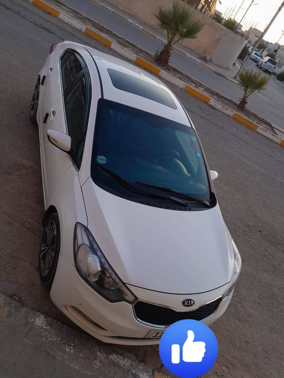 للبيع سيراتو خليجي موديل 15 فول واحد على واحد VIP معروفه بالمواصفات وارد ايراني
1.محرك 20
2. بصمة تشغيل +ابواب+جنطة
3.يدات ترحيب 
4.مري شفط
5.كشنات جلد تدفئة تبريد وخزن ميموري
6.مرايه تضليل
7.حساسات امامي خلفي
8.ويل 17 شكل مميز
9.ثلاجة 
10.لايتات لد امامي خلفي وزنون وماطور تحكم بالارتفاع والانخفاض
11.فتحة سقف وجام اوتو وتحذيرات اذا كان البنيد مفتوح
12.تحكم استيرن كل المواصفات شفتات بالاستيرن
13.شاشه و كامره
14.تبريد بيانو
15.ابيض صدفي بغداد دولي هزة جديدة بأسمي مكان السيارة تكريت 
اهوايه بيها مواصفات داعيك عن النشاط
المحرك وكير شرط
ماشيه169الف مال بيت قابل للزيادة
متوفر اتصال او واتساب (***********) 
السعر 140 وبيها مجال
