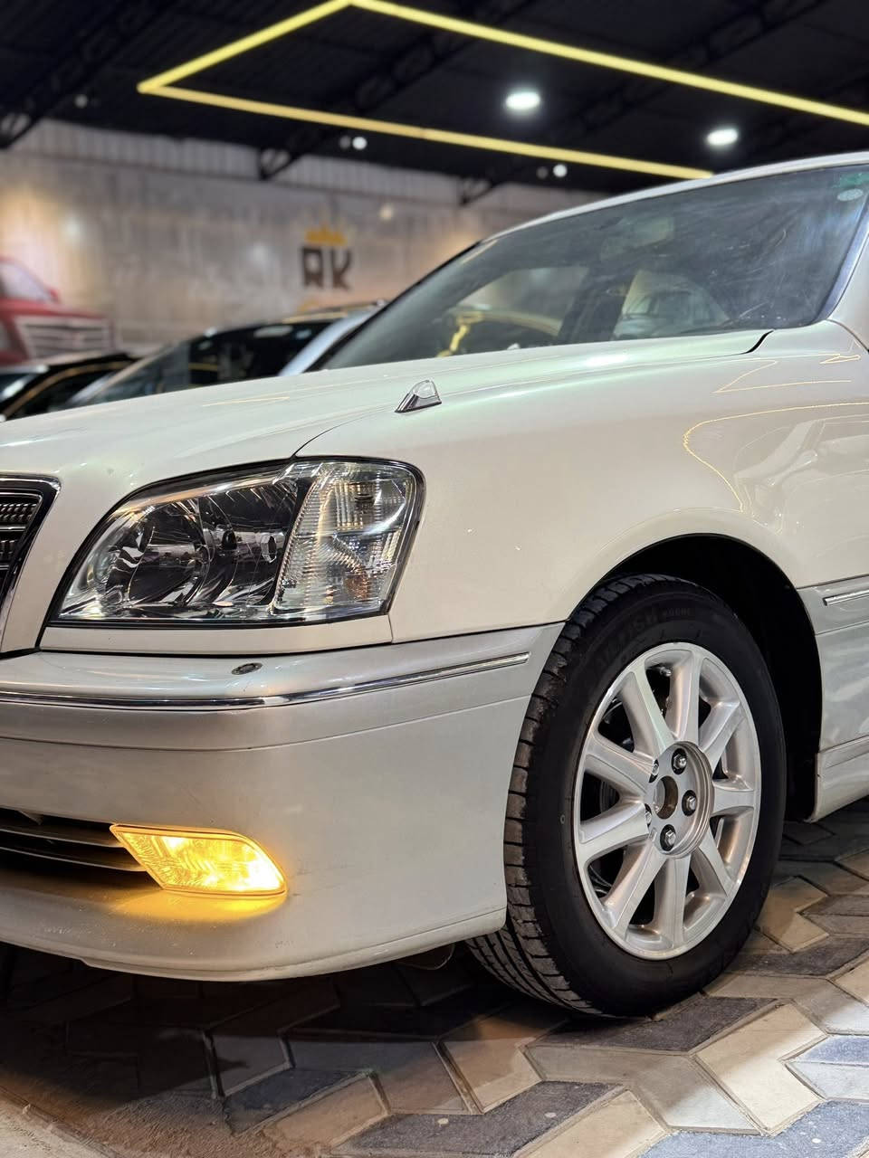 السلام عليكم
ملكه رقم سليمانية دولي  مديل2003 اصل تسجيل جديد السياره اخت الزيروو بعدها بريحه الشركه

قرار 48 مشروع وطني 

شاصي.   75

*محرك   (ديفور الكبير )

*تحوير جوة نجف والفوك امارات

*برده كهربائيه 

*مضخمات خلفيه مع مفرغه هواء 

*كشنات كهربائية 

*كشنات مخمل

*ثلاث دكم

كرستال اصل 

*كروز سرعه 

*دركه صاج 

*شاشة كرستال 

*ستيران كهربائي 

*قواعد ضوئيه 

*جنجر اقراص 

*تحكم استيران 

*مضخم صوت فدشي 

*زنون بلاد

*ويل زيروو مع تخم تاير جديد 

*تخم تاير مماشي 

*مري شفط مع هيتر 

*غراض جنطه كامله مع سبير بخطته بعده 

*ايبيئس شغال 

😊السياره جاهزه على آخر حبايه مال جناي  ...

🏠المكان/ النجف الأشرف 

💲السعر140 مع مجال بسيط. وكلشي موجود وحسب سعره ونظافته 

للاستفسار/ ***********
