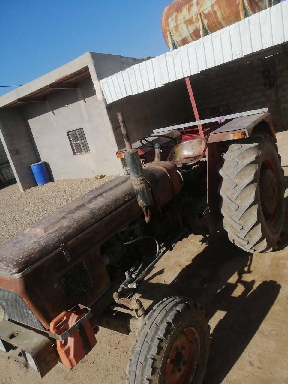 العنتر للبيع ما بيها اي نقص شرط المكان ديالى***********
