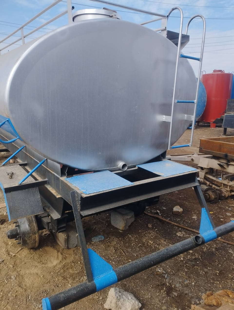 حدادة الاخوين لصناعت الخزانات
الماء والوقود والمقاطير
الاستفسار ***********
***********
